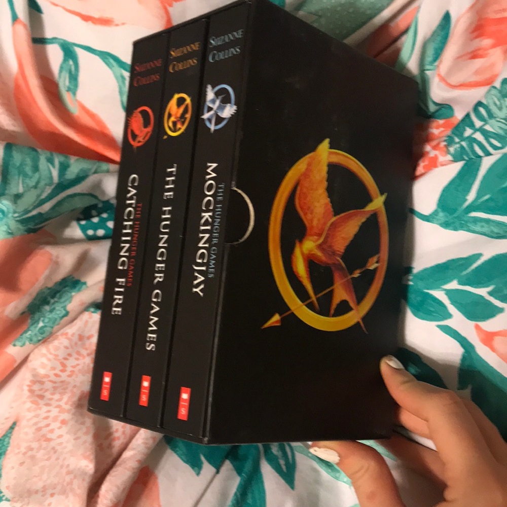 COPY - Hunger Games 3 Book Set